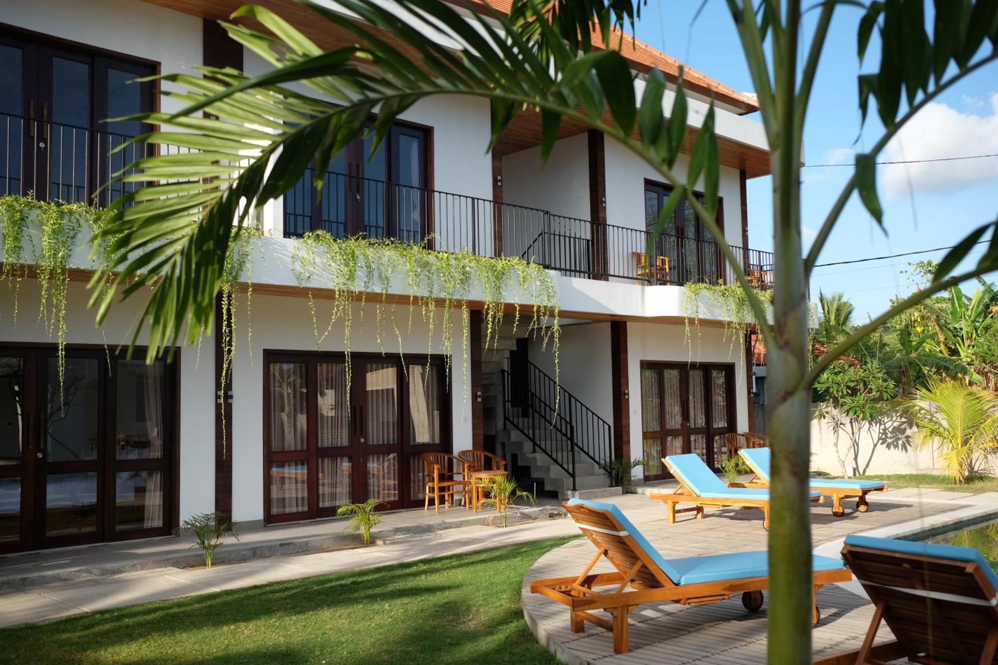 Dipenida Bali Hotel Batununggul Exterior photo